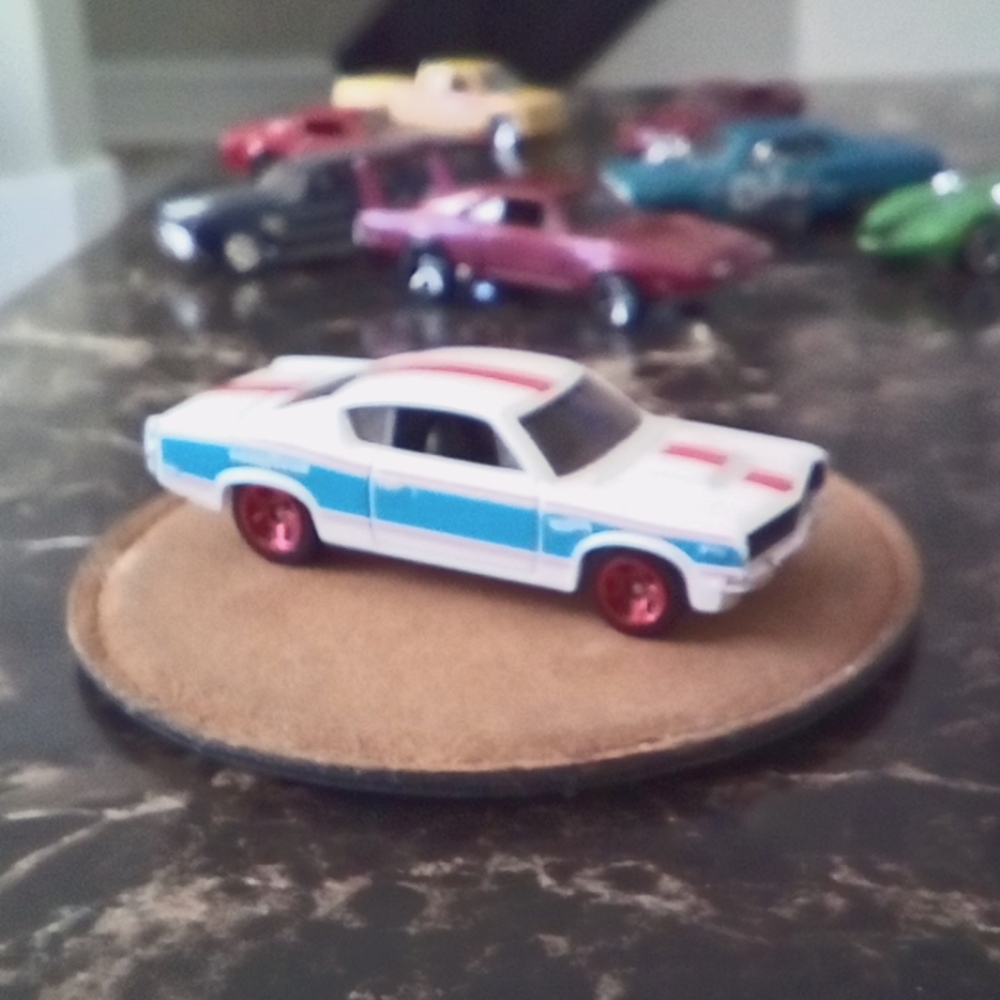Hot wheels 1970 AMC rebel machine